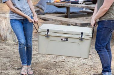 Which coolers keep drinks cold the longest?